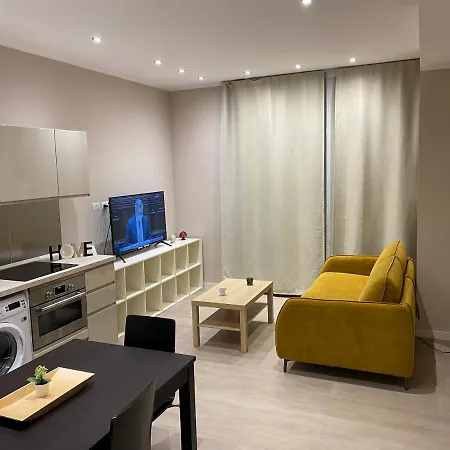 Апартаменты Urban Chic