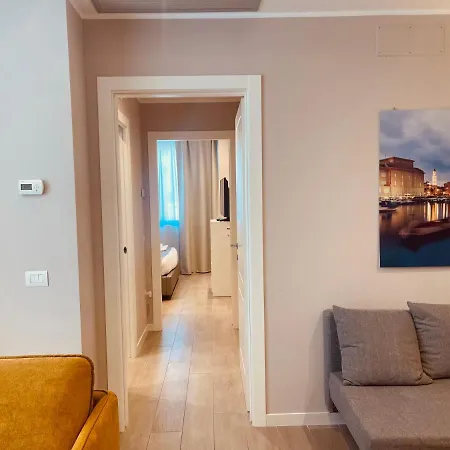 Urban Chic 아파트 바리